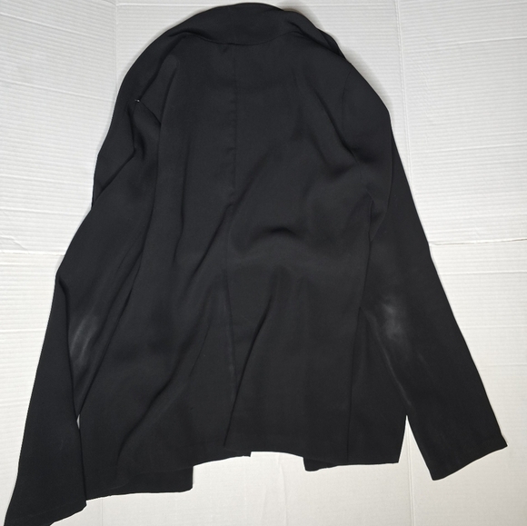 Lulus Lightweight Black Blazer - Picture 3 of 3
